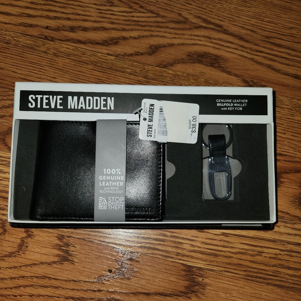 Steve Madden Wallet